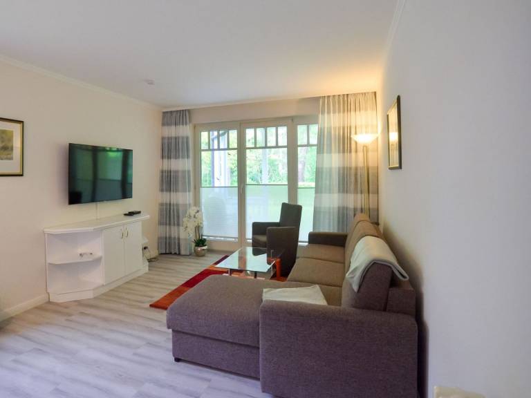 Komfortplus Ferienwohnung mit 1 Schlafzimmer und Terrasse in Binz