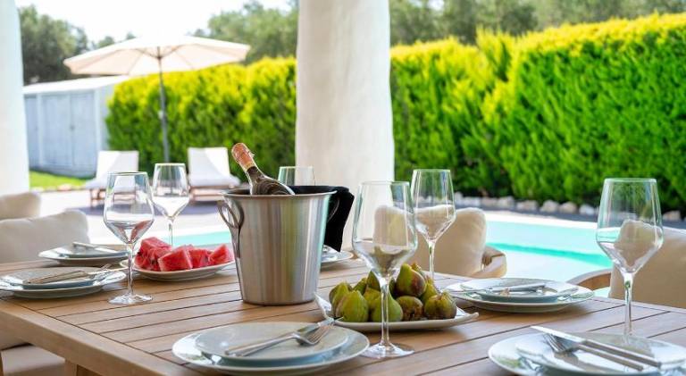 Fully equipped villa with grill, terrace & yard | Perfect for remote work | Pets allowed — photo 5