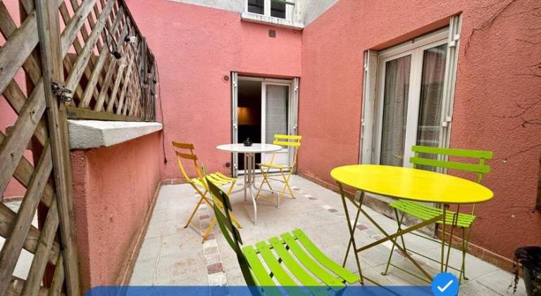Holiday apartment with 1 room for 4 persons in Fontainebleau