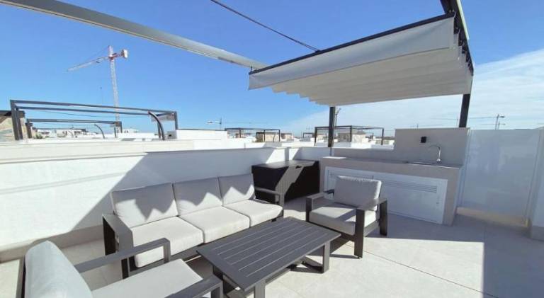Villa with pool — photo 5