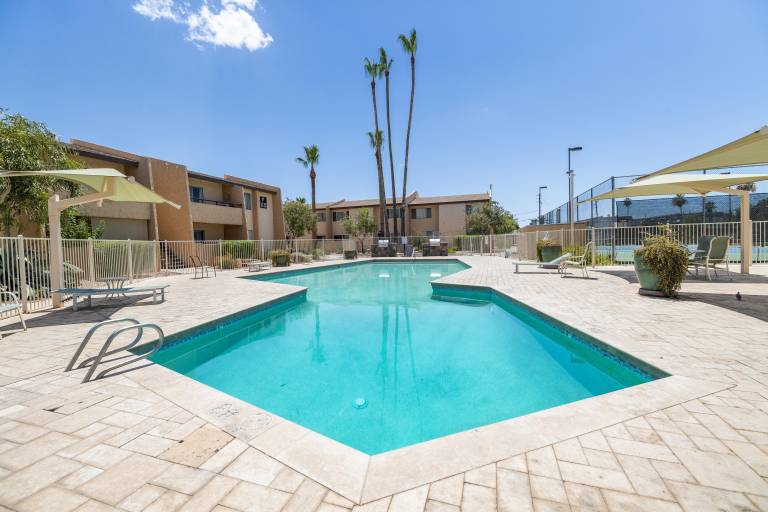 Scottsdale Thomas