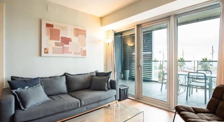 House with garden & patio in Barcelona