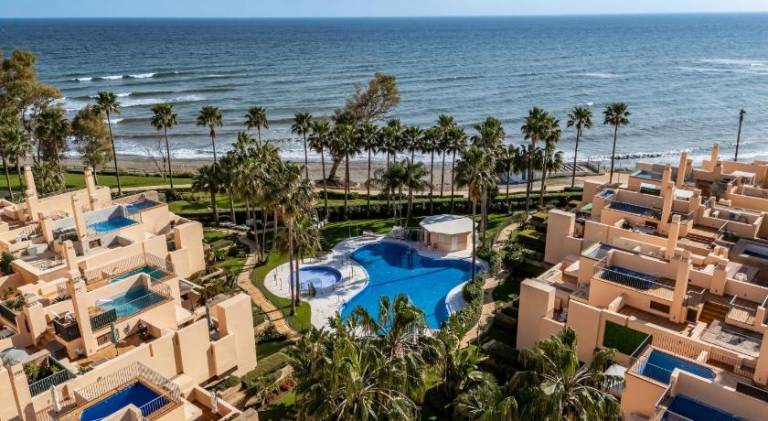 Rental apartment with pool | Close to the beach | Pet-friendly — photo 2