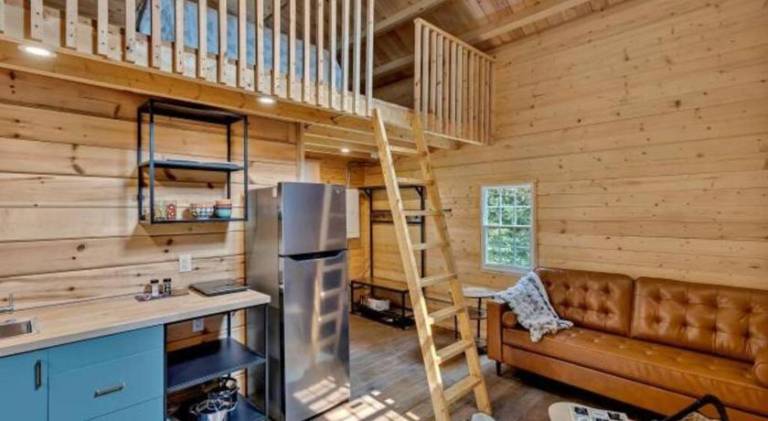 Vacation home with 1 room for 2 persons in Kawartha Lakes, ON