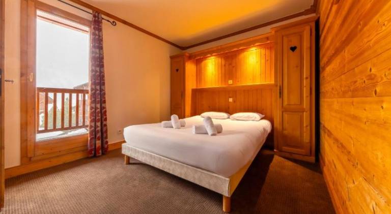 Serviced apartment with sauna & pool | Close to the ski | Pets are welcome — photo 2
