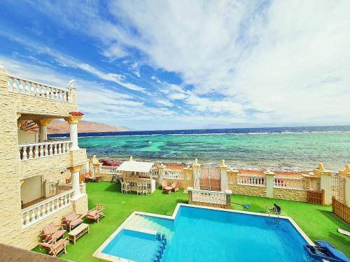 Serviced apartment with grill, terrace & pool in Dahab