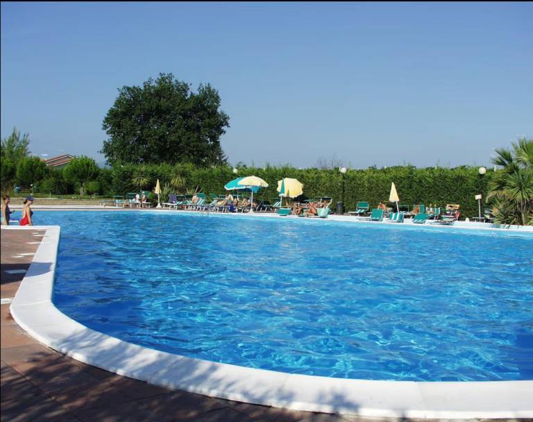 Gardasee Col&aacute; Lazise