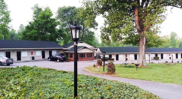 Kentucky Lake Inn — photo 4