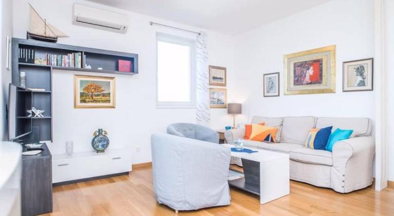 Charming rental apartment | Near Diocletian's Palace | Beach nearby | Dogs allowed — photo 2