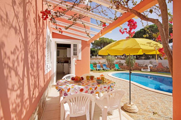 Villa 'Paraíso' with Private Pool, Wi-Fi, and Air Conditioning — photo 2