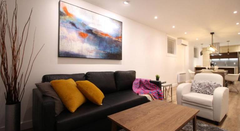 Holiday apartment with garden & patio | Perfect for remote work | Pets allowed — photo 2