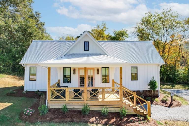 Farmhouse Dillard