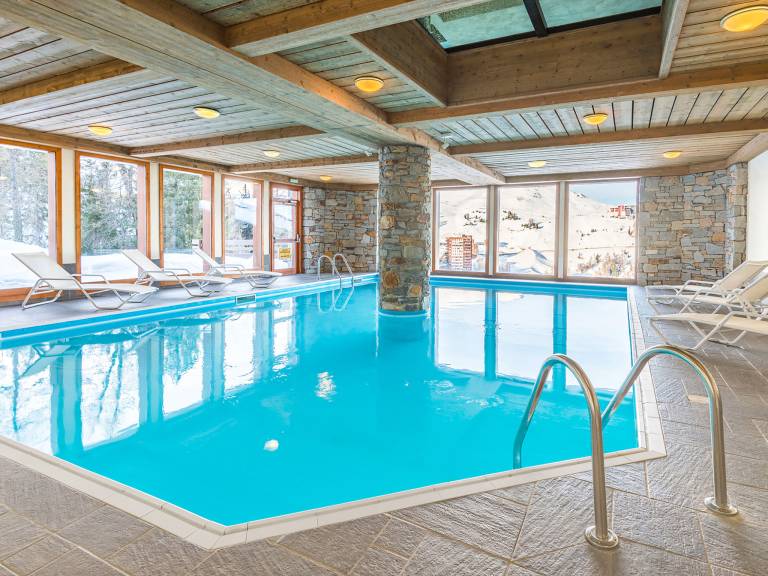 Holiday apartment with sauna, heated pool & patio — photo 3