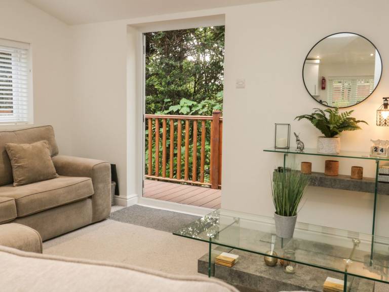 Children-friendly cottage with pool, garden & sauna | Beach view | Pets are welcome — photo 4