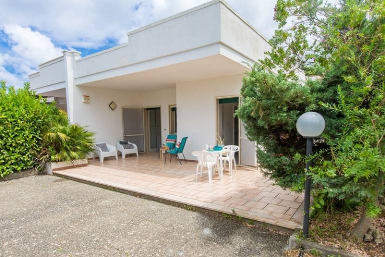 Family-friendly charming villa with yard | Close to the beach | Dogs allowed — photo 5