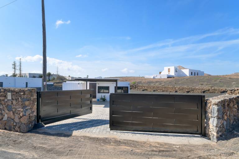 Villa Cubo Lava y Volcán