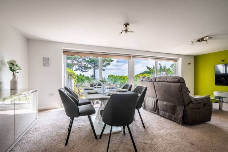 Apartment Dawlish