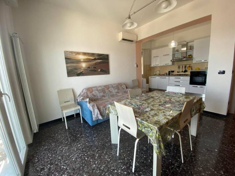 Holiday apartment with 2 rooms for 6 persons — photo 4