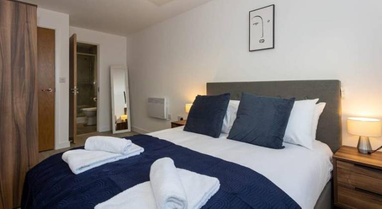 Charming vacation home | Good for workation | Pet-friendly in Salford