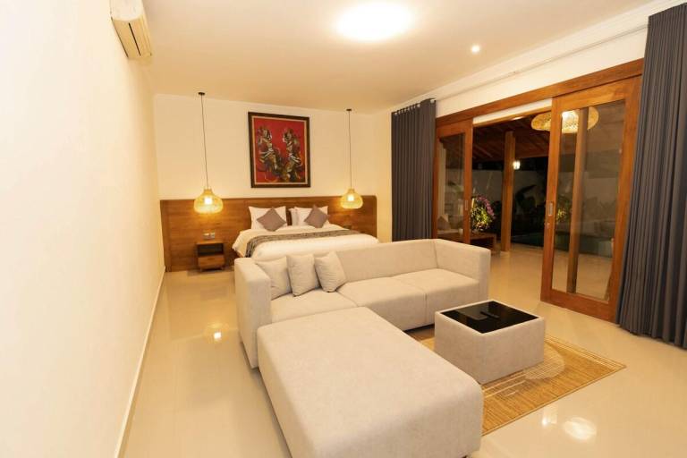 Villa with yard, pool & hot tub | Good for workation in Ubud