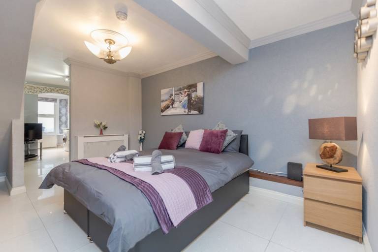 Apartment  Watford