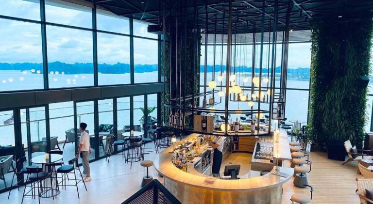 Sea View Sandy Homestay Citadines Marina Ha Long — photo 4