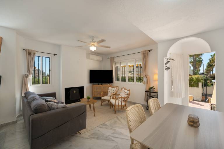 Fully equipped house with fast internet, patio & pool | Sea view | Next to the beach | Perfect for remote work | Dogs allowed — photo 4
