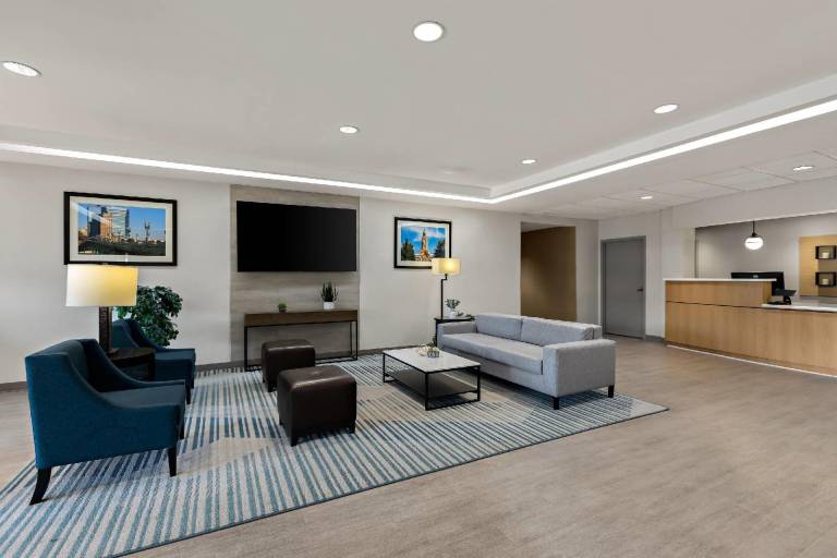 Comfort Inn Powell - Knoxville North — photo 2