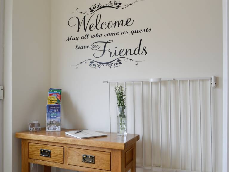 Child-friendly wonderful cottage with barbecue, terrace & yard | Pet-friendly — photo 2