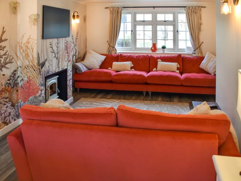 Cottage with garden | River view — photo 3