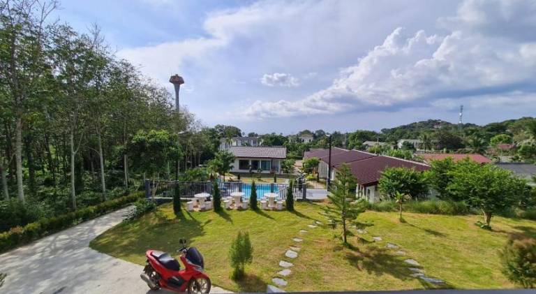 House with pool | Next to the beach | Pets are welcome — photo 5