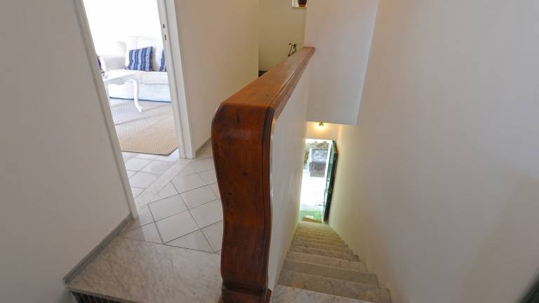 Fully equipped villa with terrace | Panoramic view | Close to the beach | Suitable for remote work | Pets allowed — photo 2