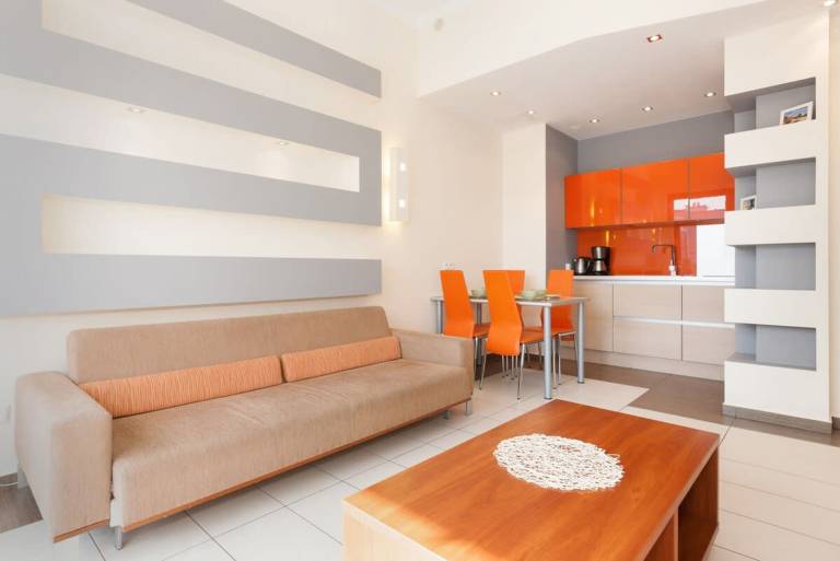 Rental apartment with yard — photo 4