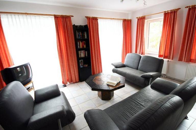 Appartement Fewo Bad WC 2 Schlafräume