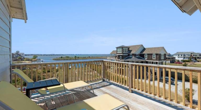 House with jacuzzi — photo 4