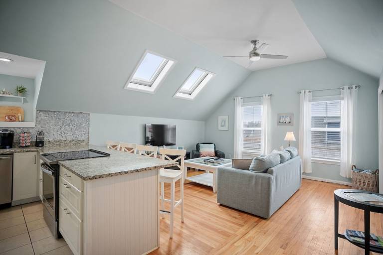 Condo Newport