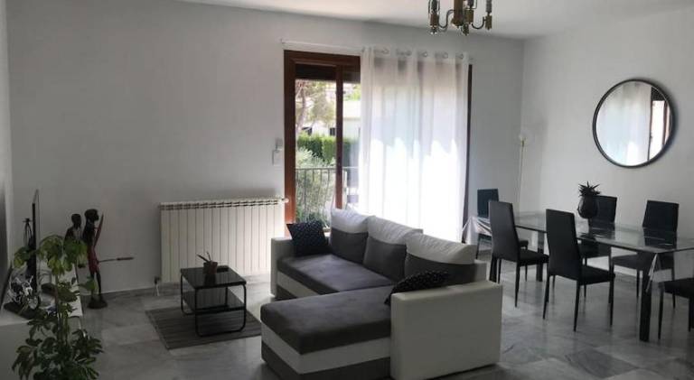 Apartment  Carnoux-en-Provence
