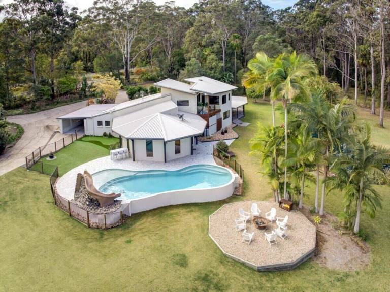 House Tewantin