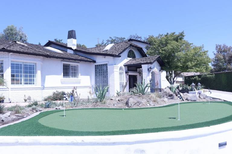 House  Gilroy
