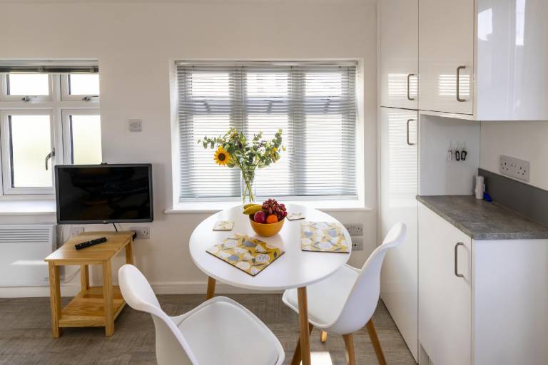 Apartment with patio & garden | Good for workation — photo 2