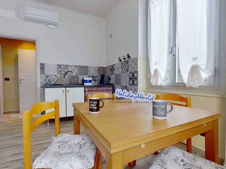 Holiday apartment with yard, terrace & BBQ — photo 2