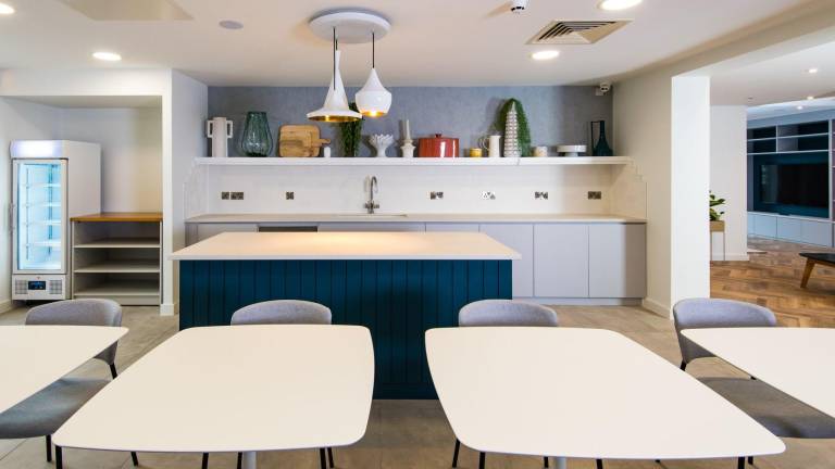 StayBridge Suites Cardiff By IHG — photo 5