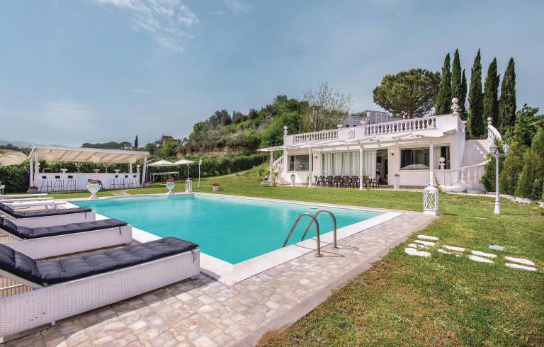 Casa Borghesiana