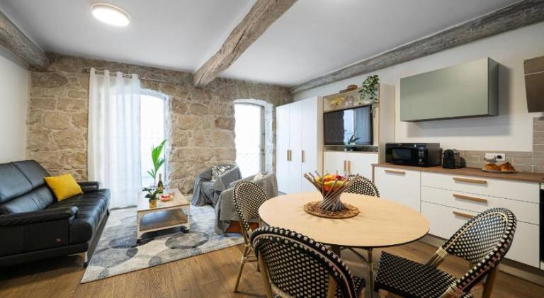 Maison Cozy au port de Nice Vieux-Nice in Thiers