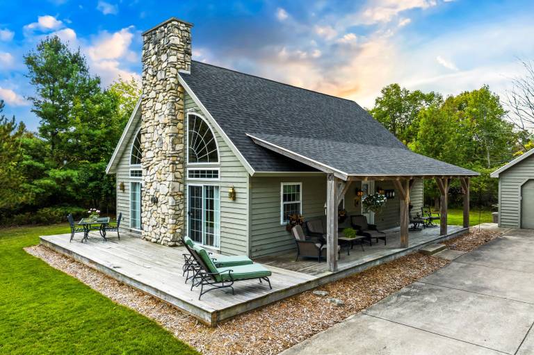 House Fish Creek