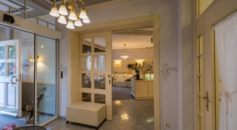 Hotel Burghof — photo 3