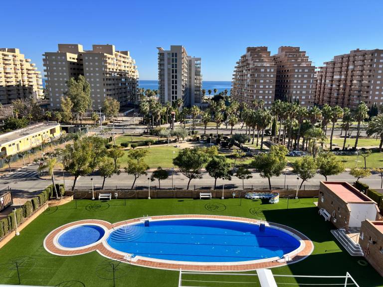 Fully equipped rental apartment with pool & terrace | Beach view | Beach nearby | Pet-friendly in Oropesa del Mar