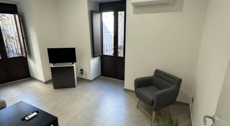 Holiday apartment | Next to Catania Cathedral | Dogs allowed in Catania
