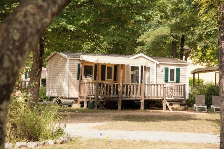 Camping  Salavas