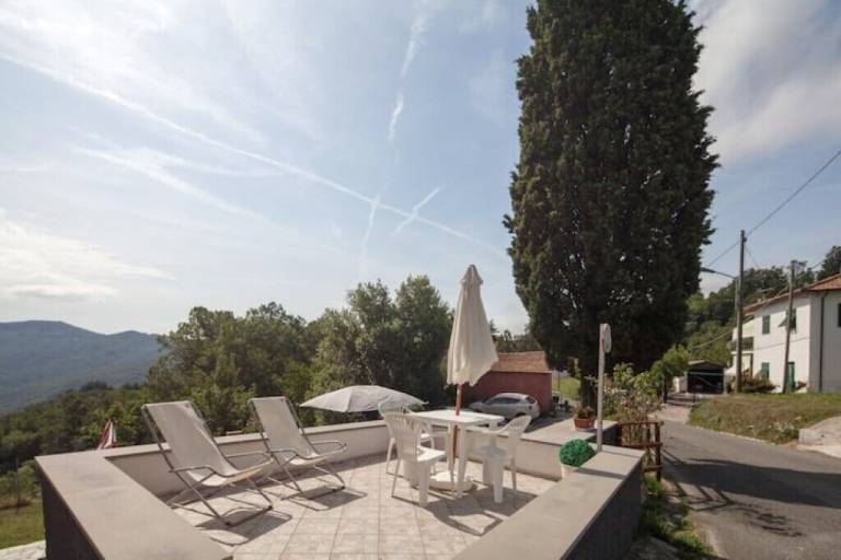 Appartamento Varese Ligure